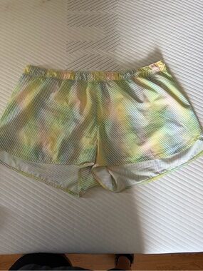 Women’s Old Navy Athletic Shorts